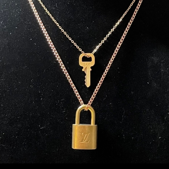 Louis Vuitton Jewelry - Louis Vuitton Brass Vintage Candena #344 Authentic Lock & Key Necklaces